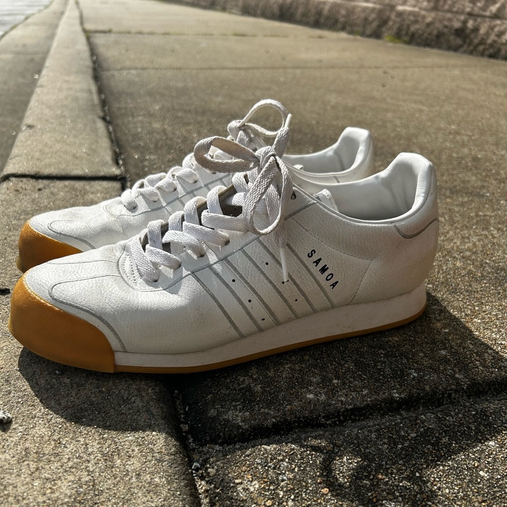 Adidas Samoa Classic Retro White Leather (Men’s 10) - Picture 2 of 14